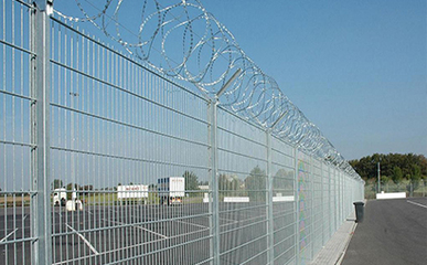 機(jī)場(chǎng)安全網(wǎng)飛行區(qū)圍網(wǎng)工程 筑牢空防防盜堅(jiān)固屏障